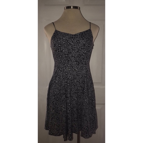 Old Navy Dresses & Skirts - Old navy Skater dress